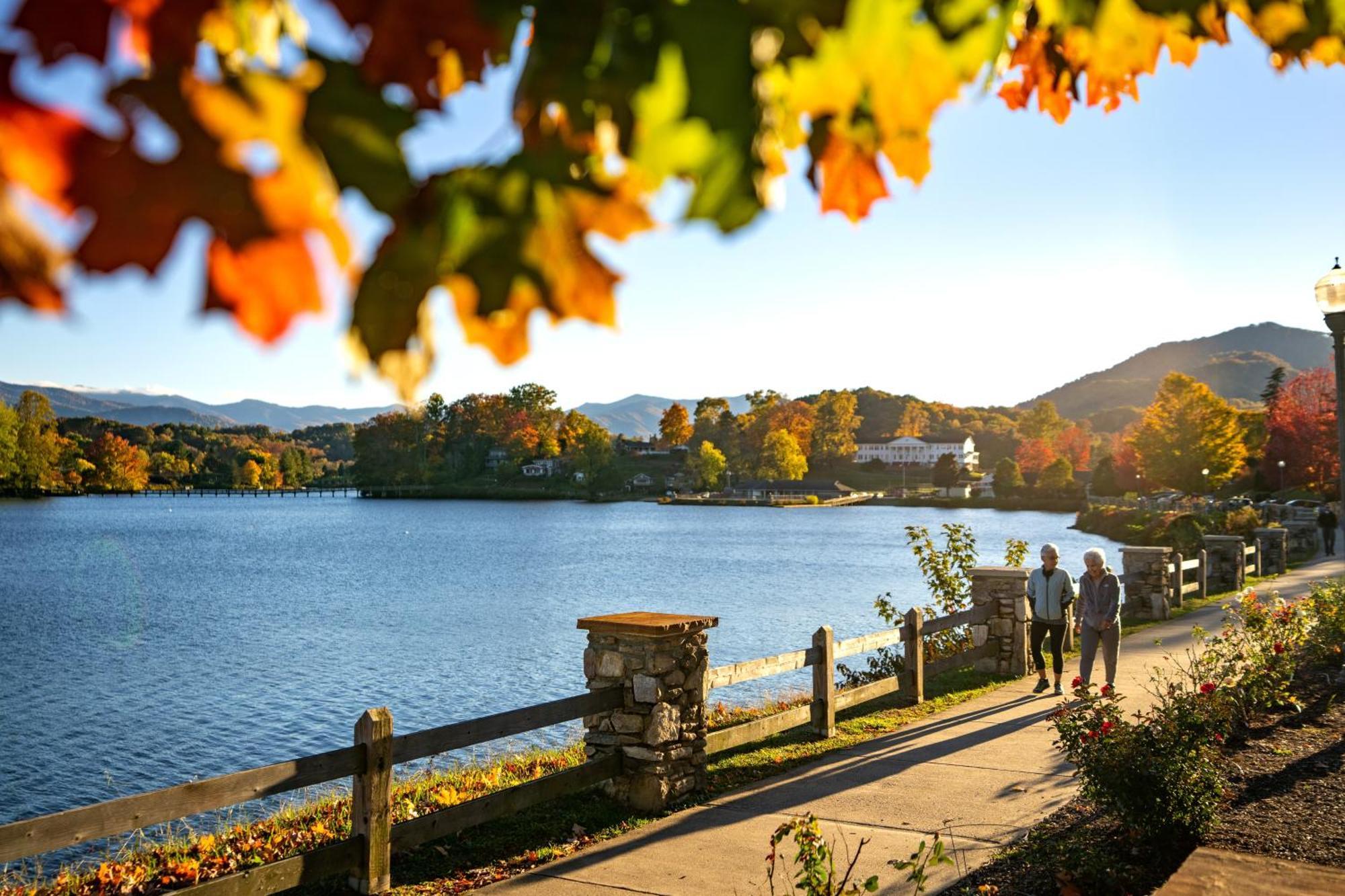 Villa Mountain Peace Lake Junaluska Exterior foto
